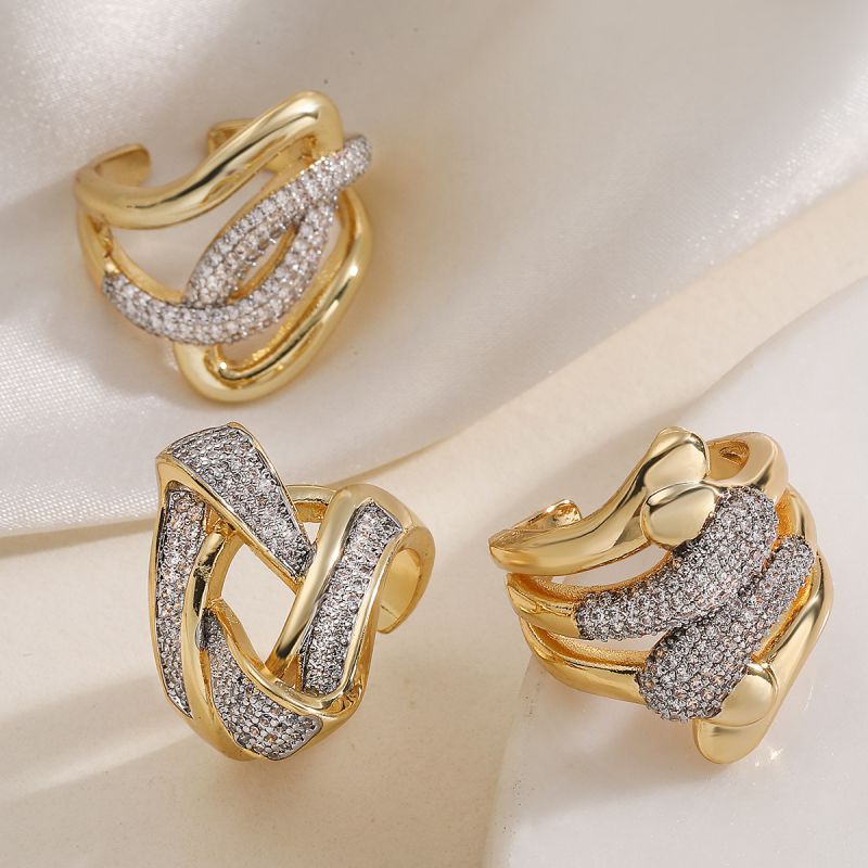 Ring #1 Copper Round Ring With Diamonds