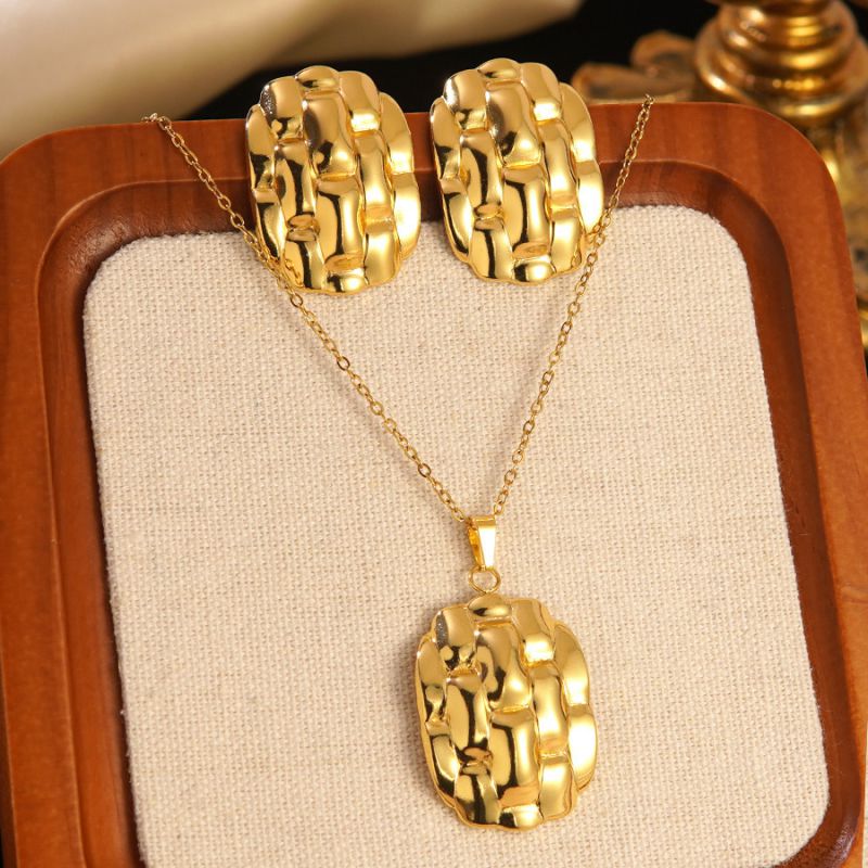 Set 1# Stainless Steel Flower Necklace Earring Set