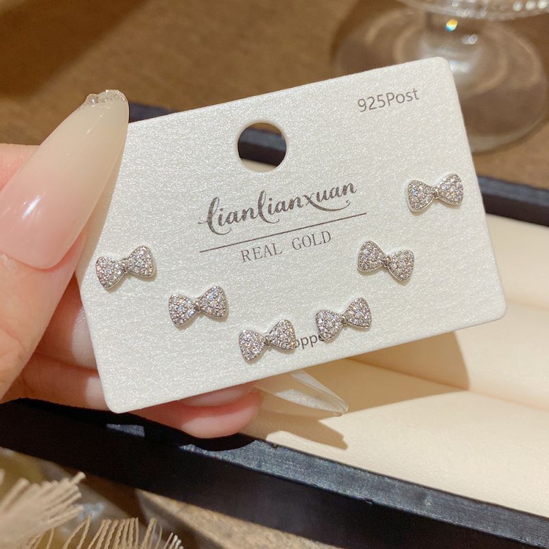 Set 4# Copper And Diamond-encrusted Cross Earring Set