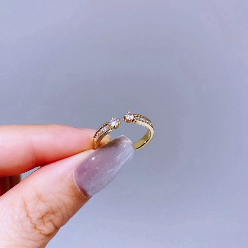 Silver Snake Ring Copper And Diamond-encrusted Snake Ring