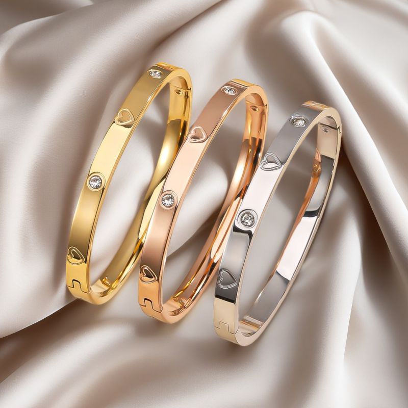 Silver Titanium Steel Diamond-encrusted Heart Bracelet