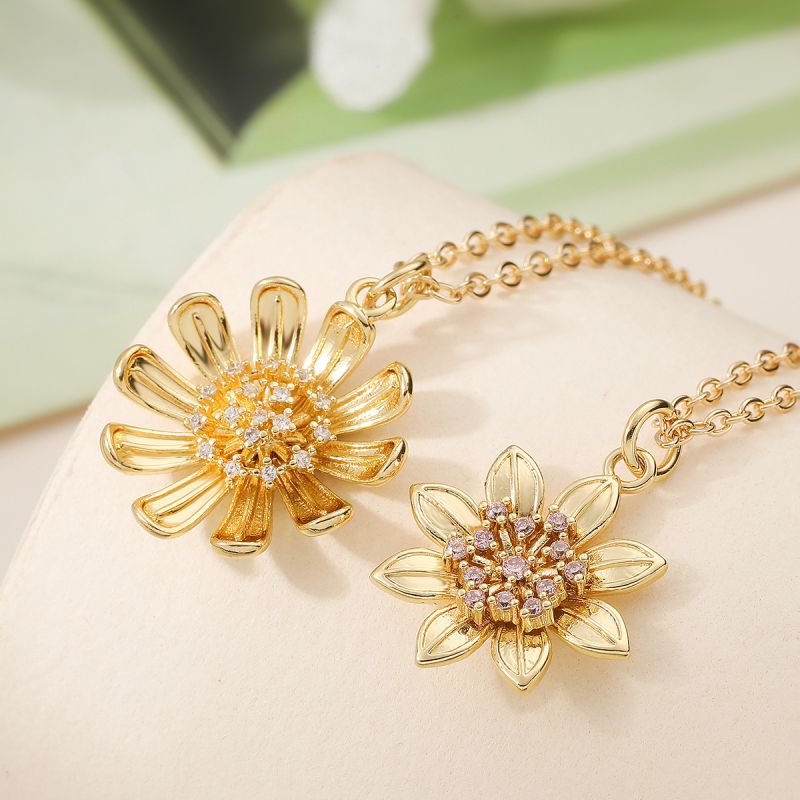 Sunflower 2 Copper Gold-plated Sunflower Necklace With Zirconium